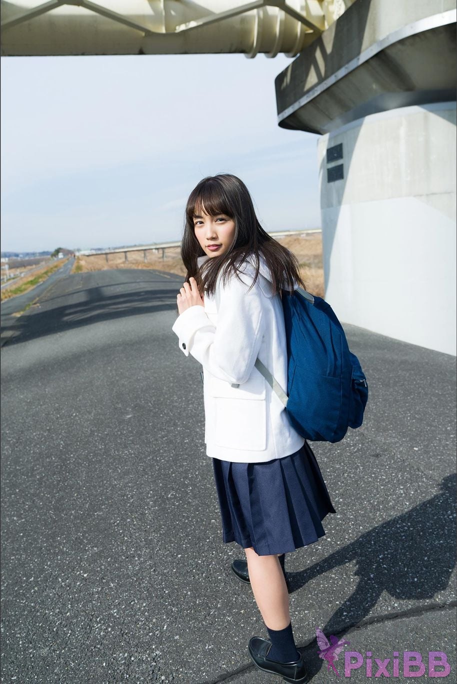 Japanese Idol Hikari Kuroki A divine beautiful girl Spisan gravure photo book PixiBB.COM 030