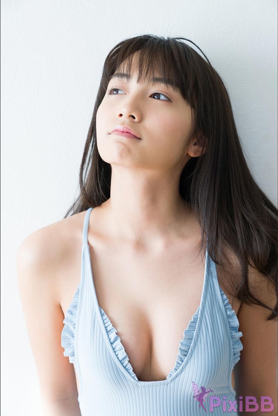 Japanese Idol Hikari Kuroki A divine beautiful girl Spisan gravure photo book PixiBB.COM 035