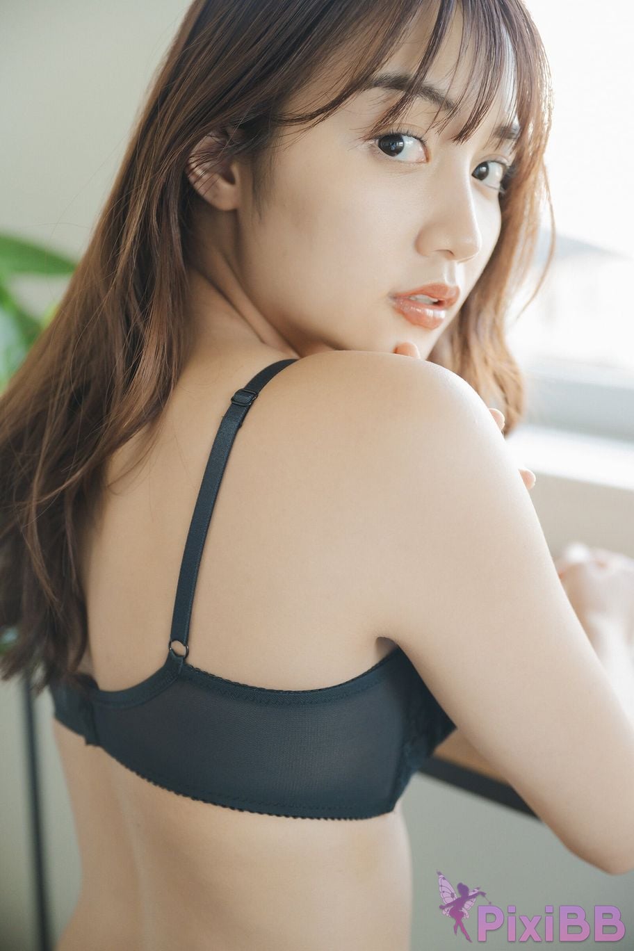 Japanese Idol Hikari Kuroki Manga Action Digital Photo Collection Occasionally by the Sea PixiBB.COM 010