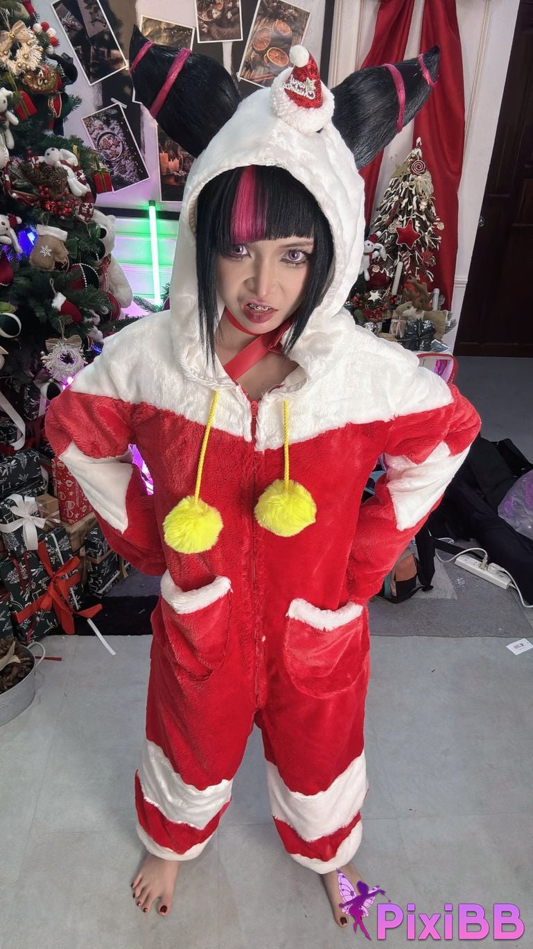 Umeko J Juri Han Christmas PixiBB.COM 64