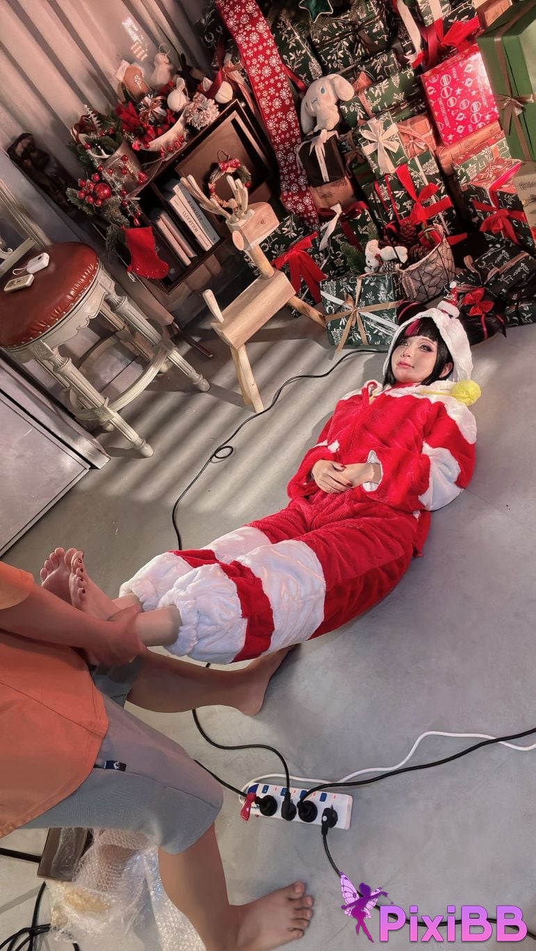 Umeko J Juri Han Christmas PixiBB.COM 69