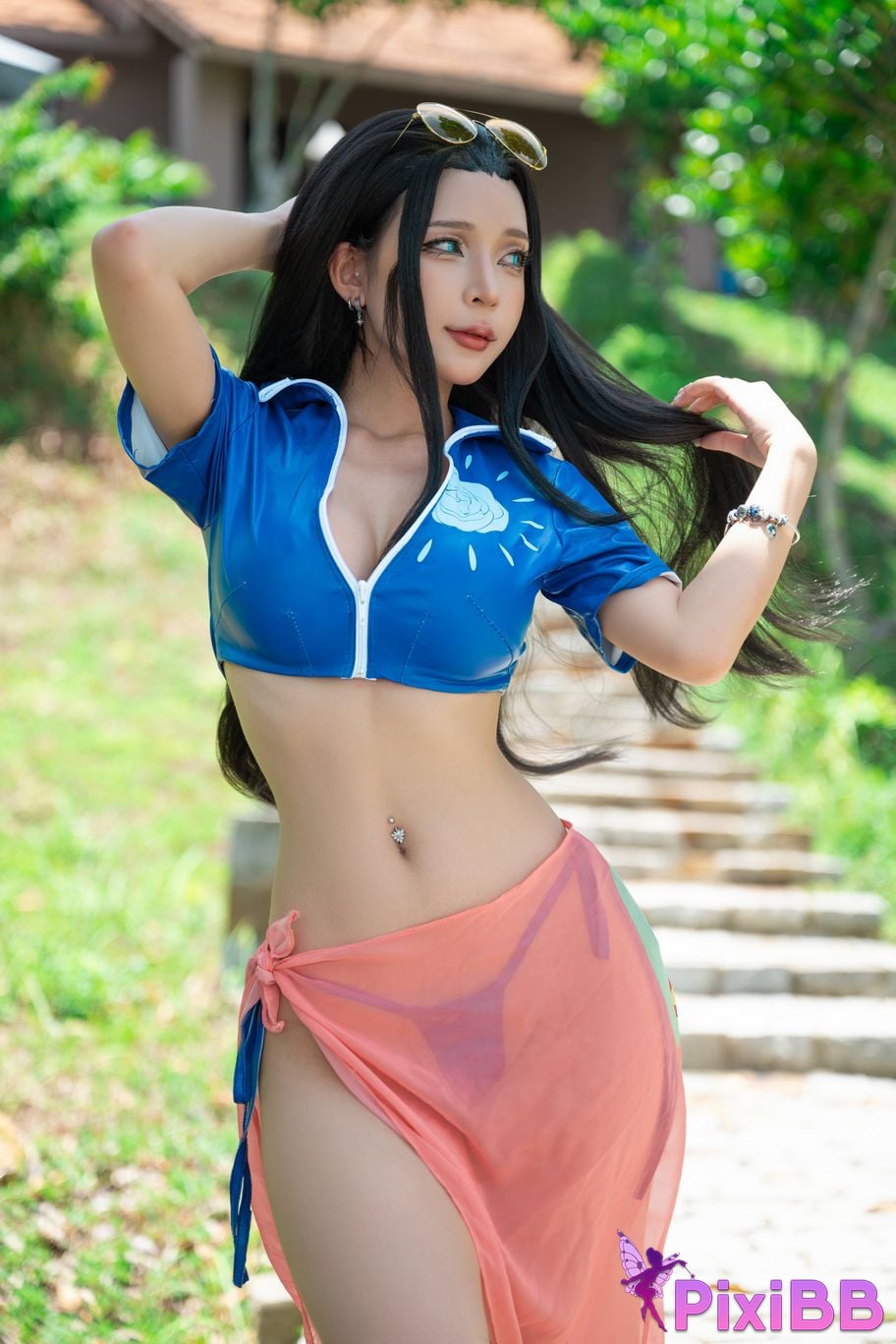 Umeko J Nico Robin PixiBB.COM 2