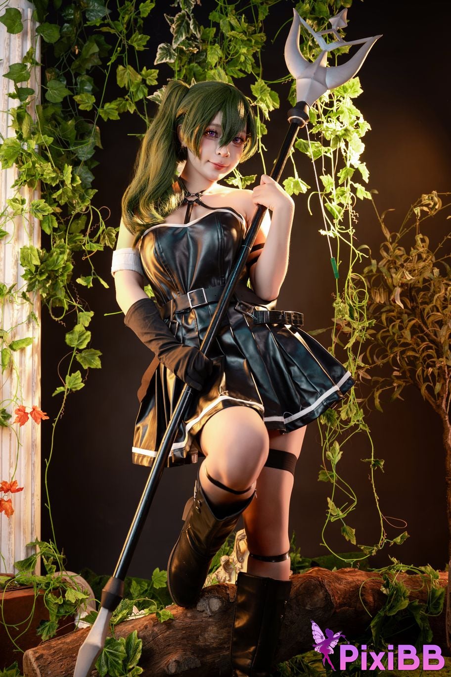 Umeko J Ubel PixiBB.COM 24