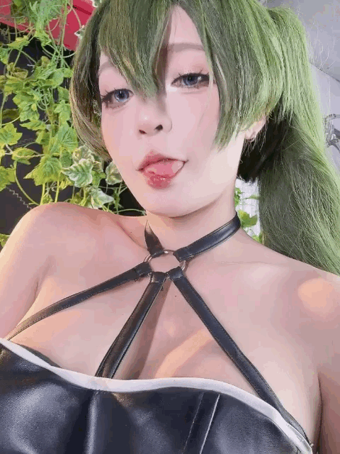 Umeko J Ubel PixiBB.COM 8