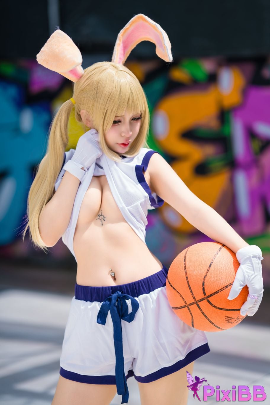 Umeko J Lola Bunny PixiBB.COM 1