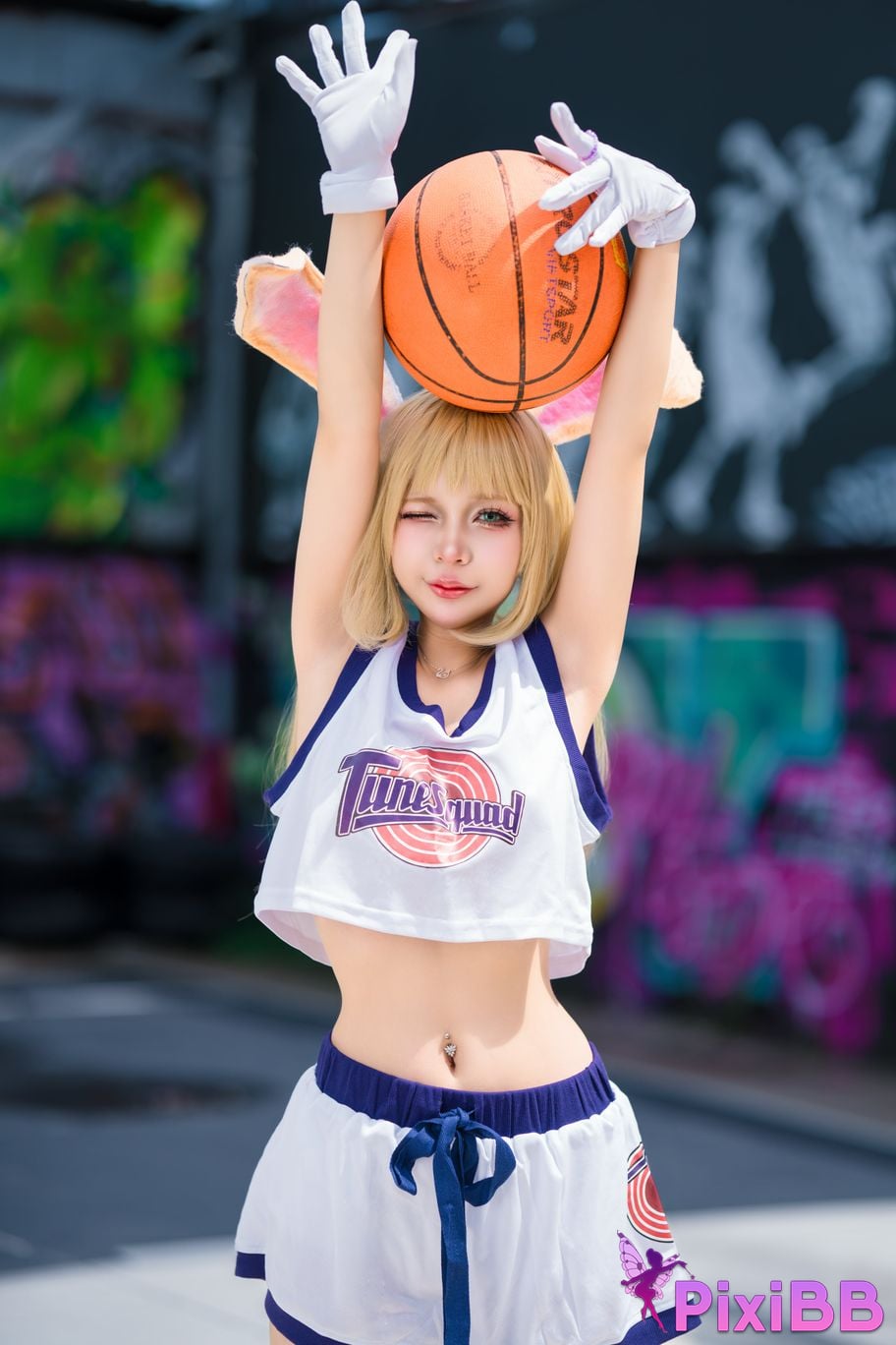 Umeko J Lola Bunny PixiBB.COM 52
