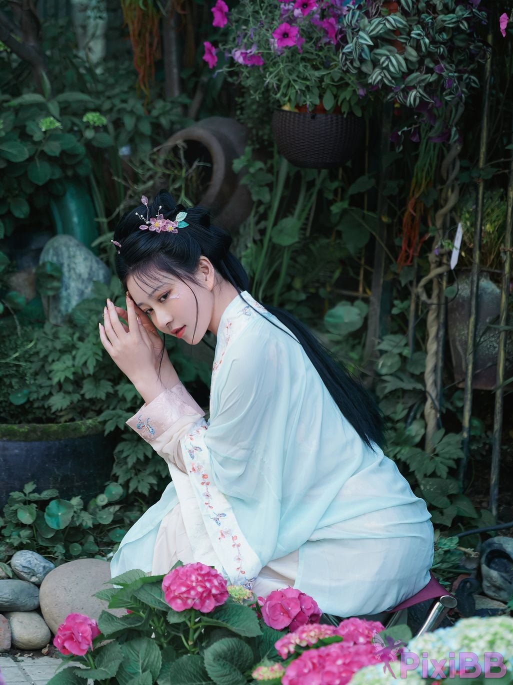 Coser Nnian PixiBB.COM 006.JPG