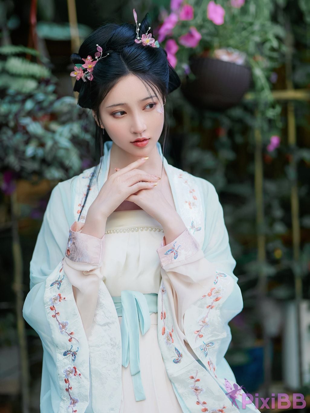 Coser Nnian PixiBB.COM 008.JPG