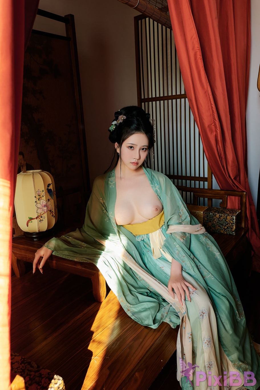 Coser Nnian PixiBB.COM 033