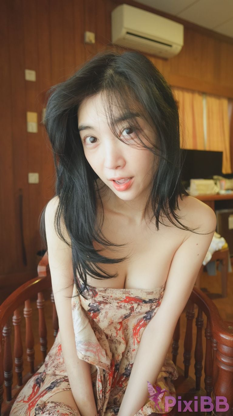 Patreon Leezy easy 2025.03 PixiBB.COM 019