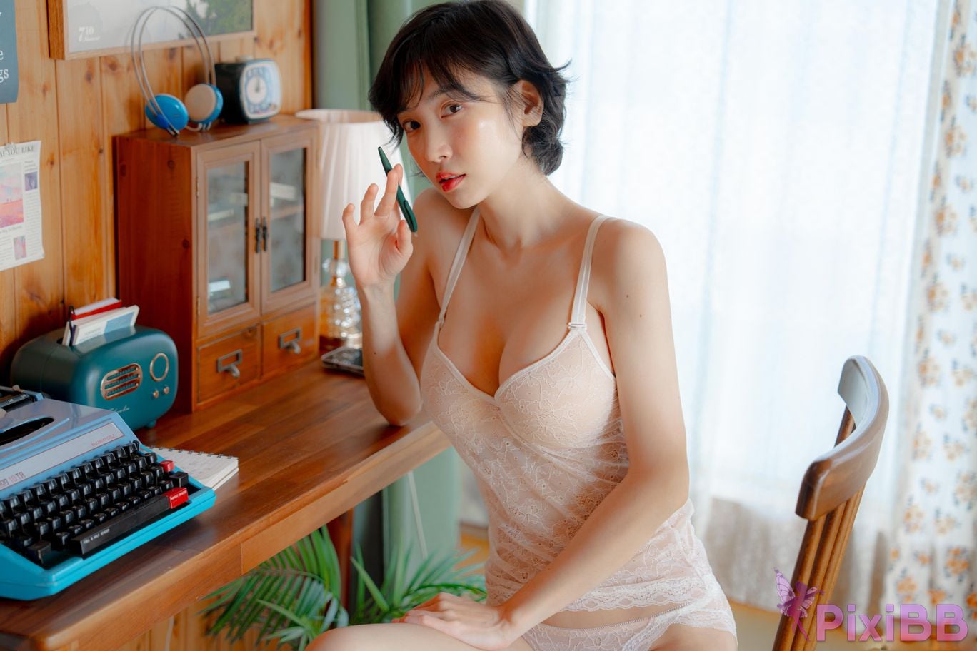 Patreon Leezy easy 2025.03 PixiBB.COM 064