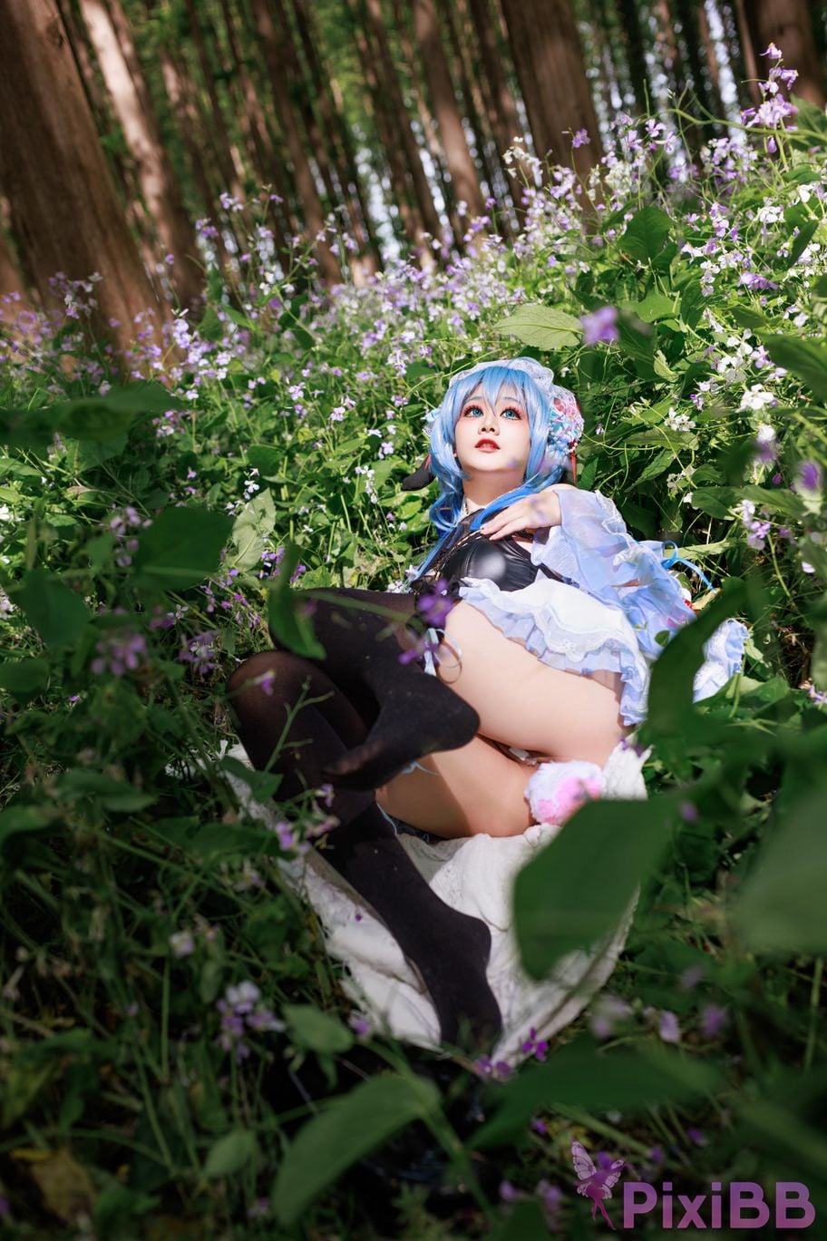 Cosplayer A Xuexue Sweet Maid PixiBB.COM 001