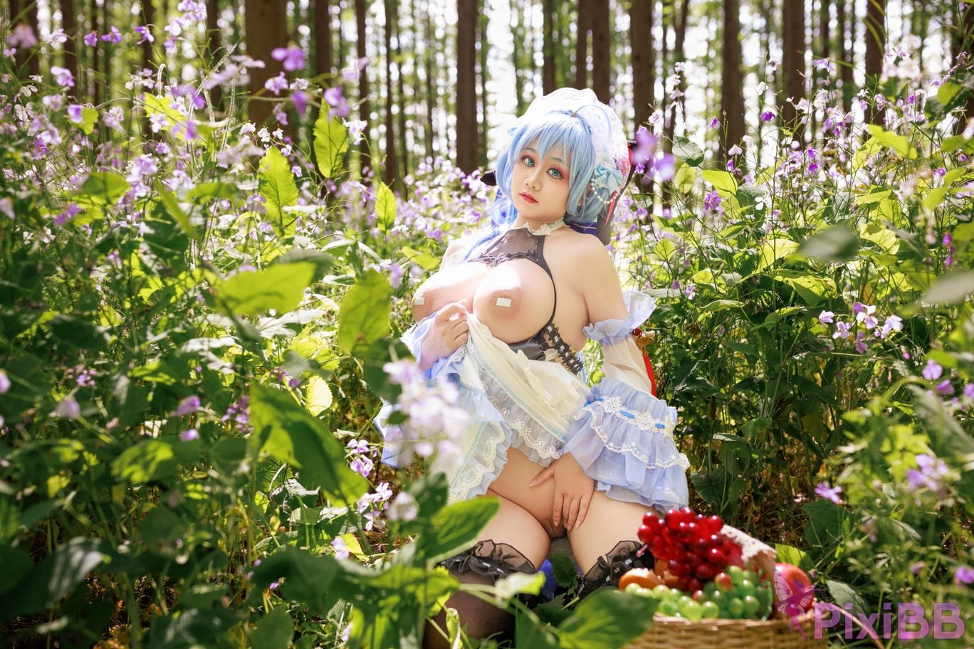 Cosplayer A Xuexue Sweet Maid PixiBB.COM 032