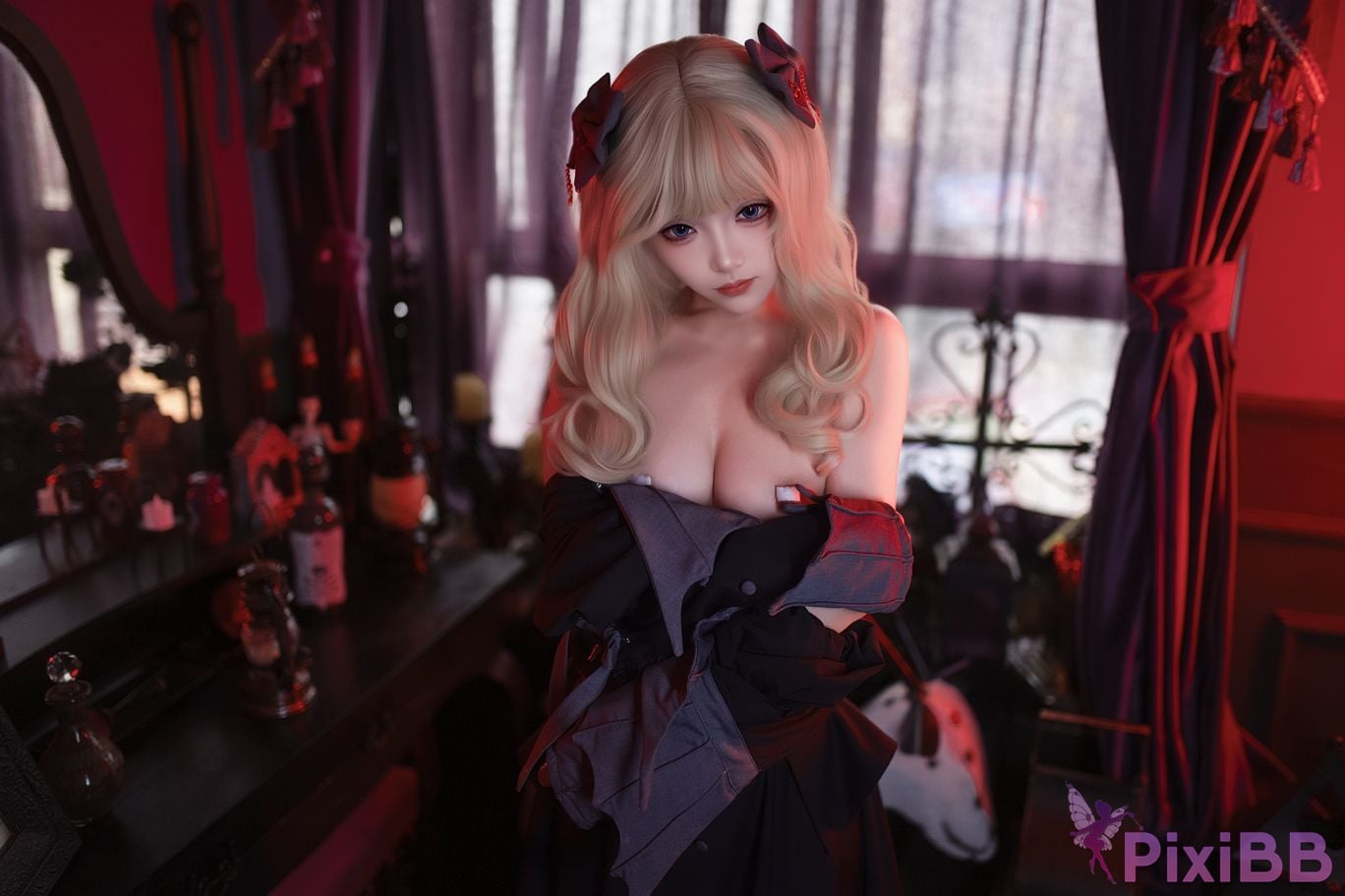 Cosplayer Bangni Bonnie princess dracula PixiBB.COM 045