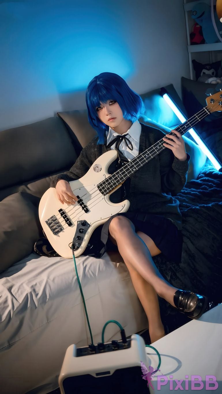 Cosplayer Tokuyama lonely rock Yamada Ryo PixiBB.COM 003