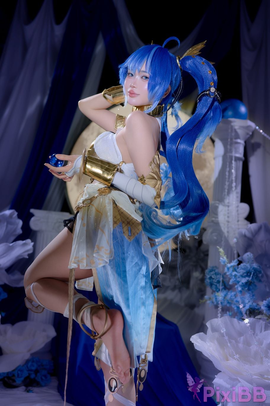 Cosplayer ZinieQ IuNO Wuthering Waves PixiBB.COM 004