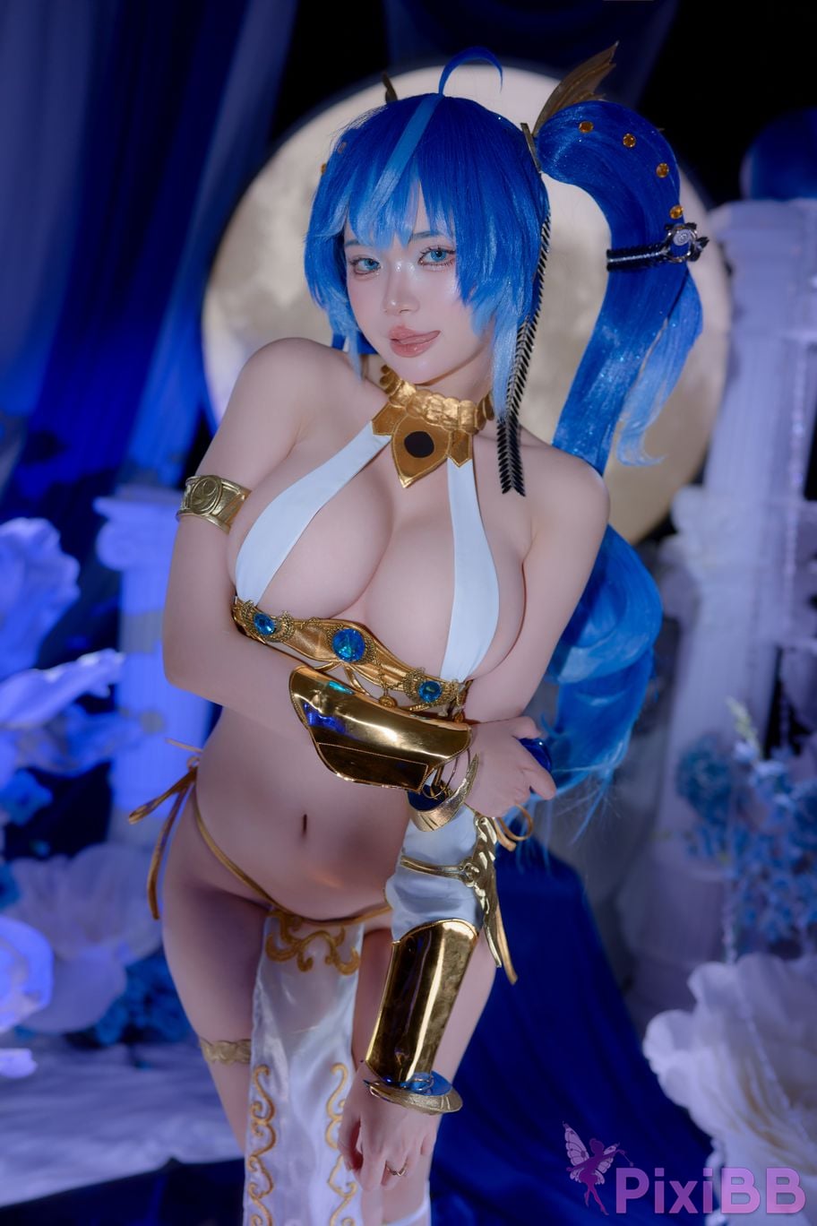 Cosplayer ZinieQ IuNO Wuthering Waves PixiBB.COM 015