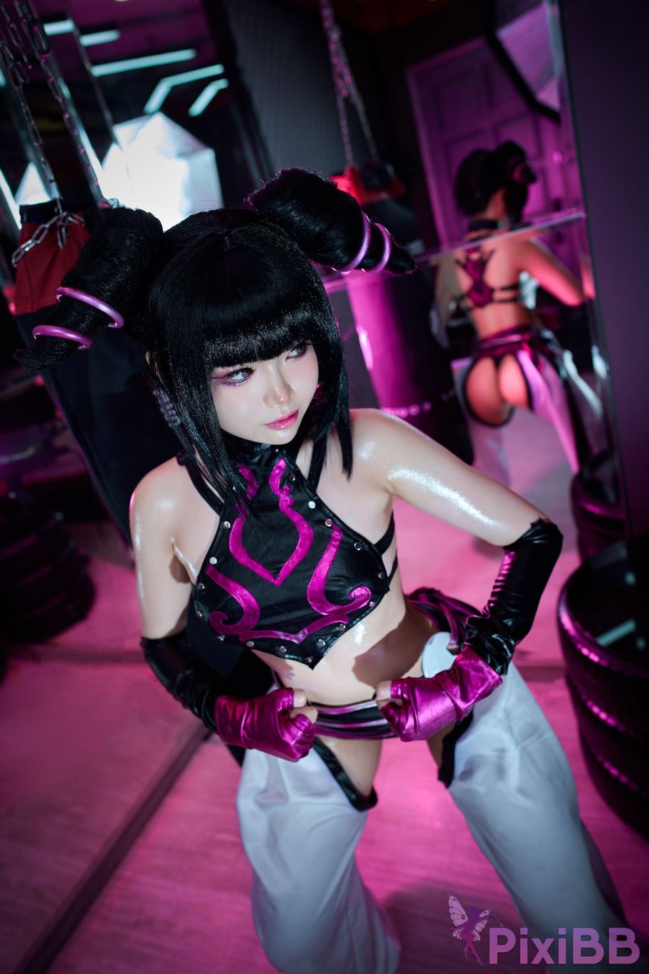 Coser ZinieQ Juri Han PixiBB.COM 009