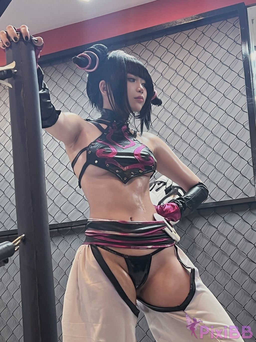 Coser ZinieQ Juri Han PixiBB.COM 037
