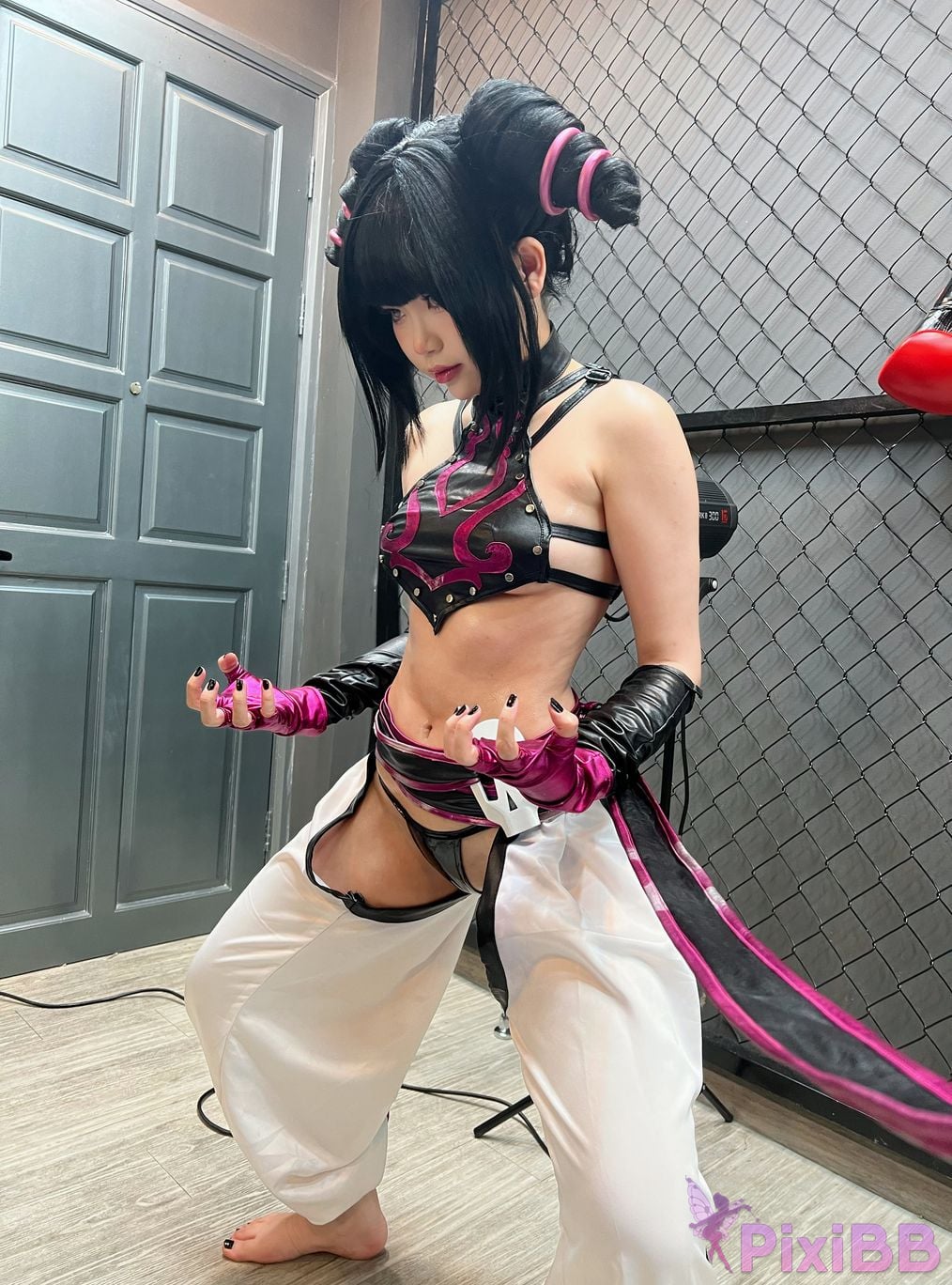 Coser ZinieQ Juri Han PixiBB.COM 038
