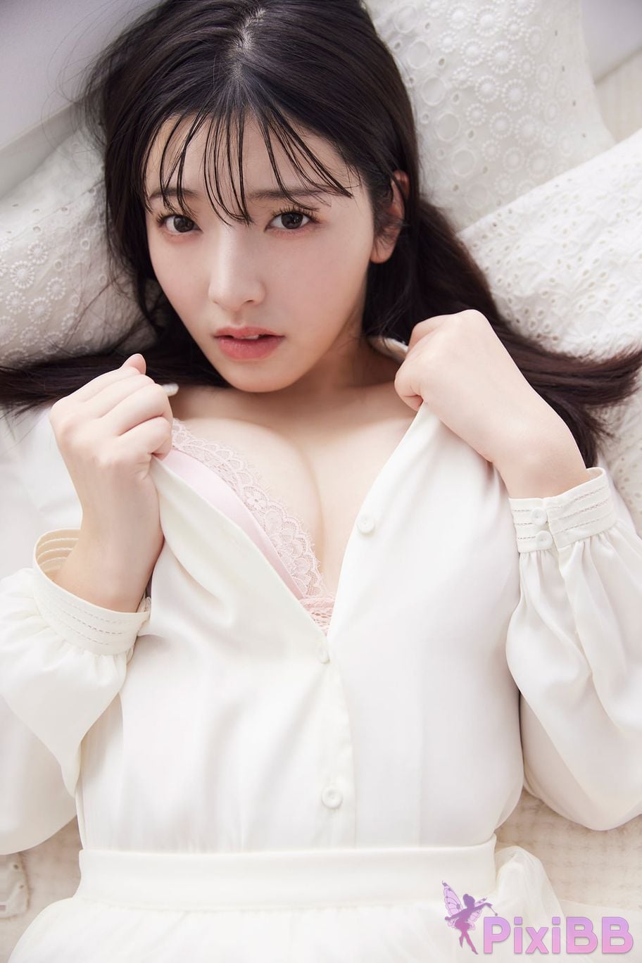 Japanese Idol Nao Satsuki Nanao FLASH digital photo book R Beautiful pant PixiBB.COM 004