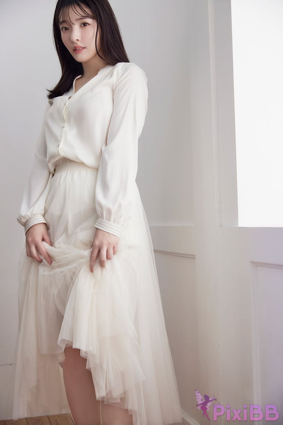 Japanese Idol Nao Satsuki Nanao FLASH digital photo book R Beautiful pant PixiBB.COM 023