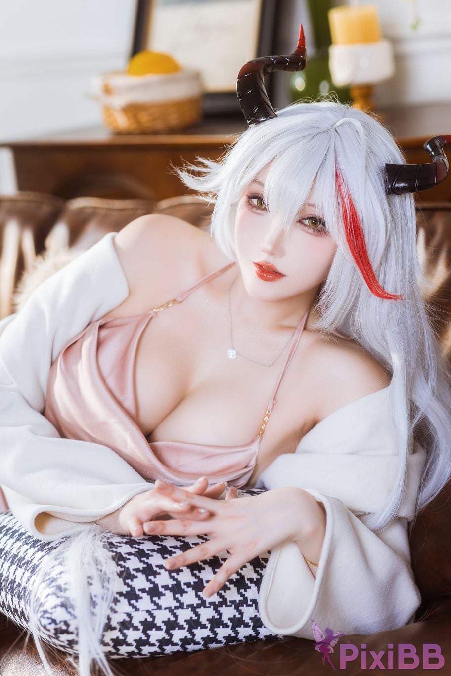 Cosplayer Guahi Sauce azur lane Egil pajamas PixiBB.COM 016