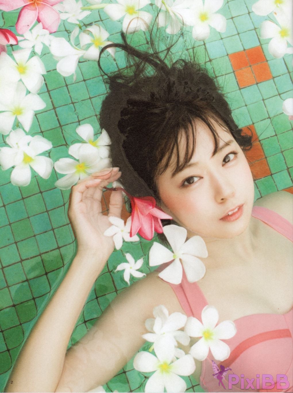 Japanese Idol Miyuki Watanabe first style book MILKY PixiBB.COM 006