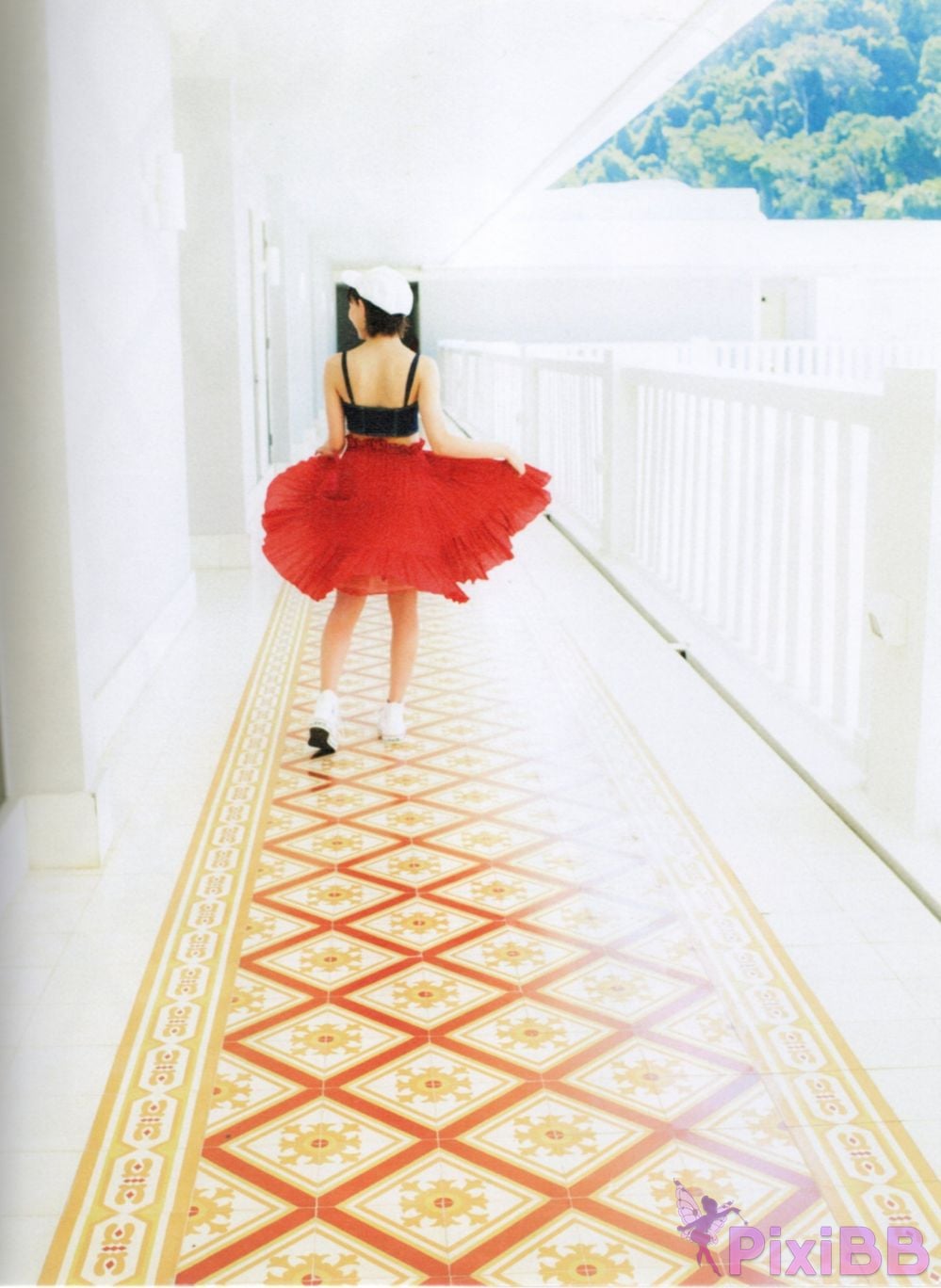 Japanese Idol Miyuki Watanabe first style book MILKY PixiBB.COM 036