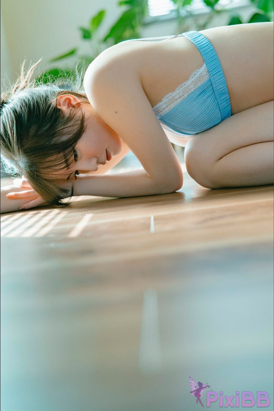Japanese Idol Yura FRIDAY digital photo book sweet swaying 100 super gorgeous cuts included PixiBB.COM 074