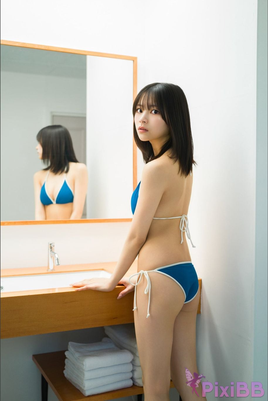 Japanese Idol Usa Hiiragi Usaki FRIDAY digital photo book UsakiIam USA PixiBB.COM 041