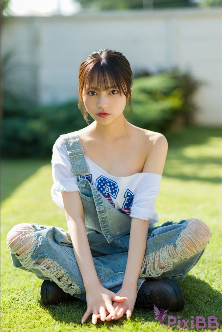 Japanese Idol Usa Hiiragi Usaki FRIDAY digital photo book UsakiIam USA PixiBB.COM 047