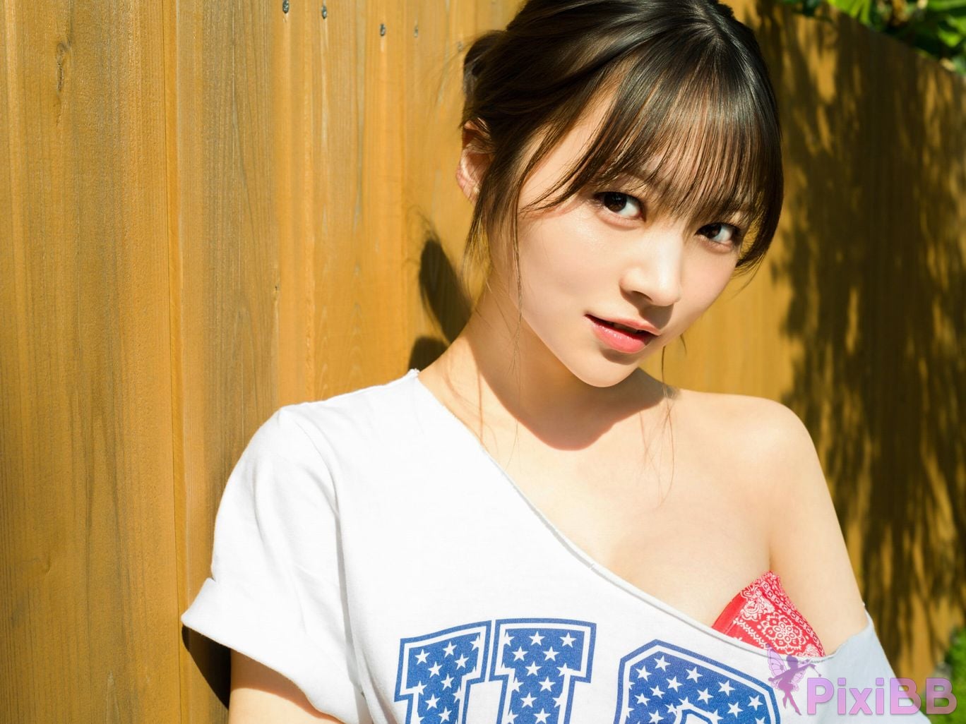 Japanese Idol Usa Hiiragi Usaki FRIDAY digital photo book UsakiIam USA PixiBB.COM 051