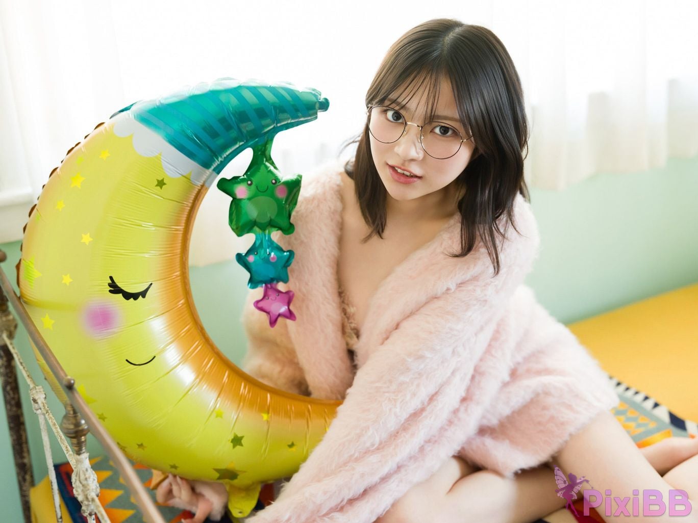 Japanese Idol Usa Hiiragi Usaki FRIDAY digital photo book UsakiIam USA PixiBB.COM 076