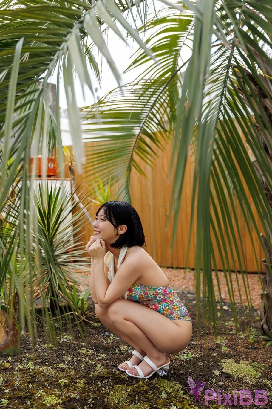 Japanese Idol Miku Tanaka A beauty who takes time SPA digital photo book PixiBB.COM 022