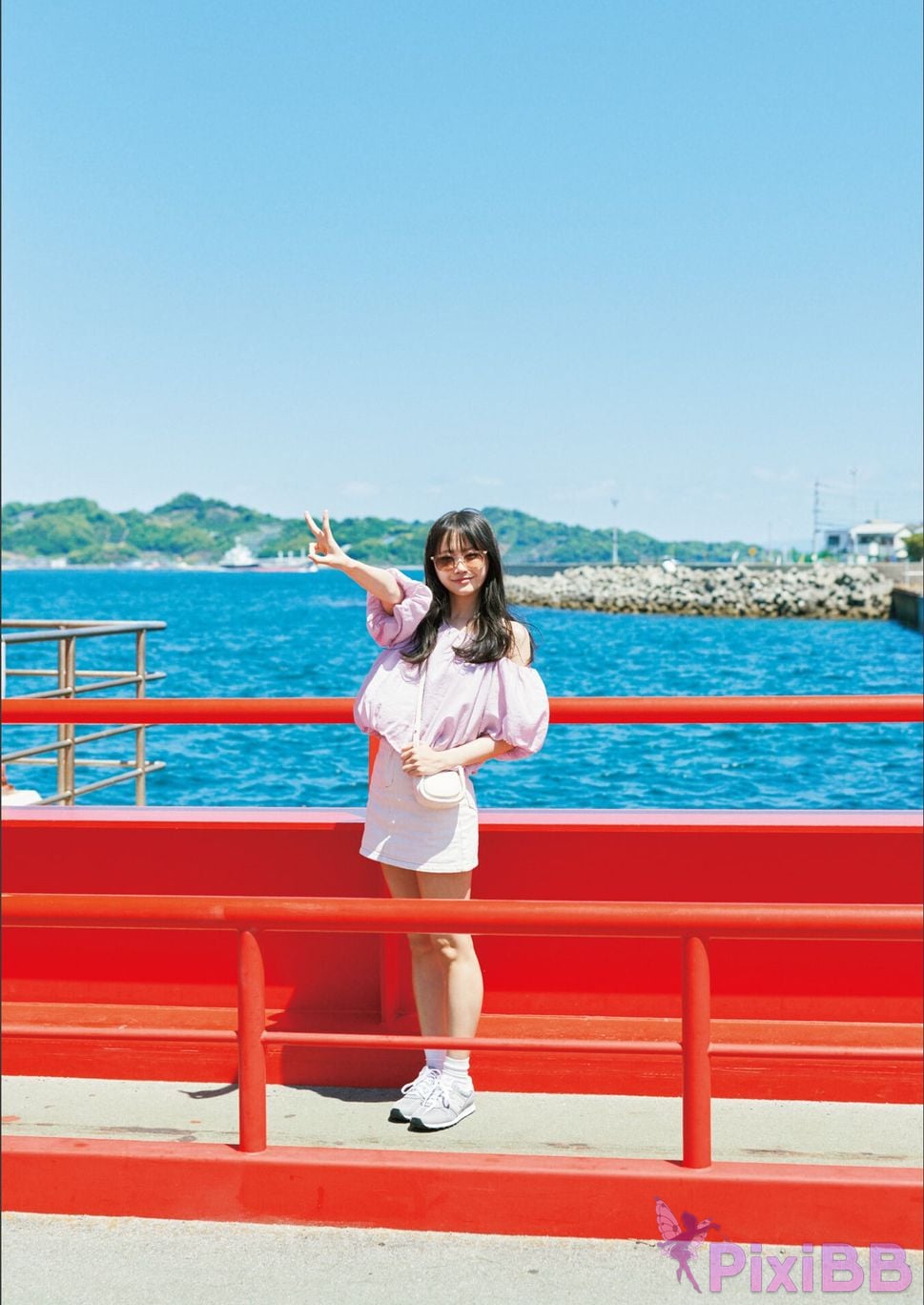Japanese Idol Mai Nakamura dance Digital limited deluxe edition 42 Increase in pages STU48 1st photo collection Opposite of dislike PixiBB.COM 012