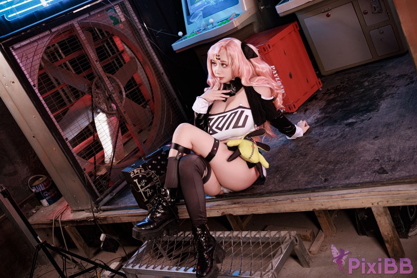 Axuexue Yuki 阿雪雪 Nicole (Zenless Zone Zero) PixiBB.COM 25