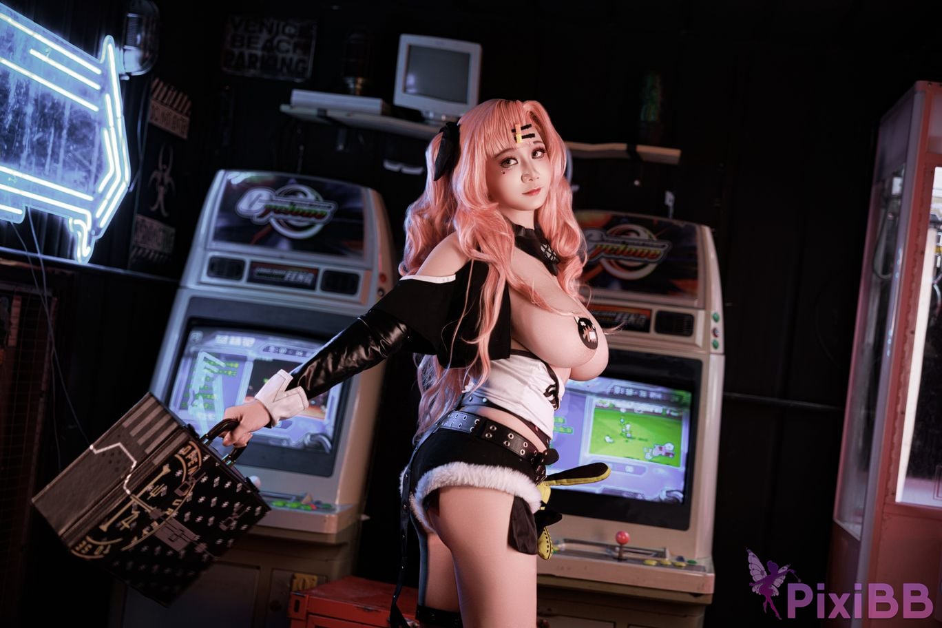 Axuexue Yuki 阿雪雪 Nicole (Zenless Zone Zero) PixiBB.COM 38