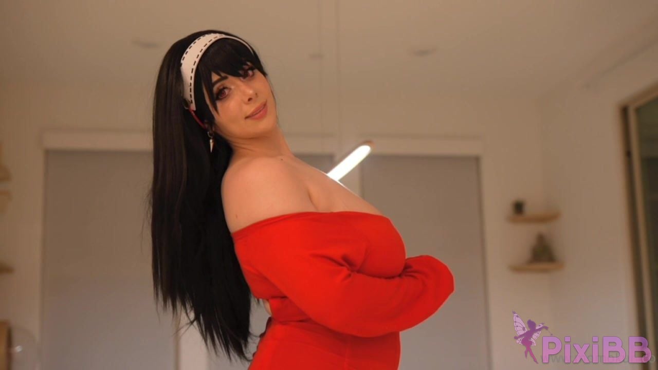 Momokun Yor Forger Red Sweater PixiBB.COM 010