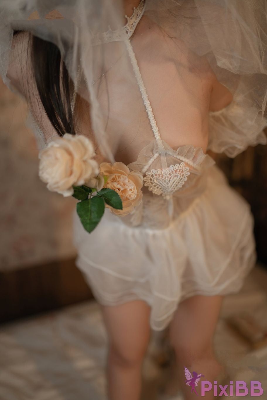 Cosplayer Bangni Bonnie white flower wedding PixiBB.COM 042