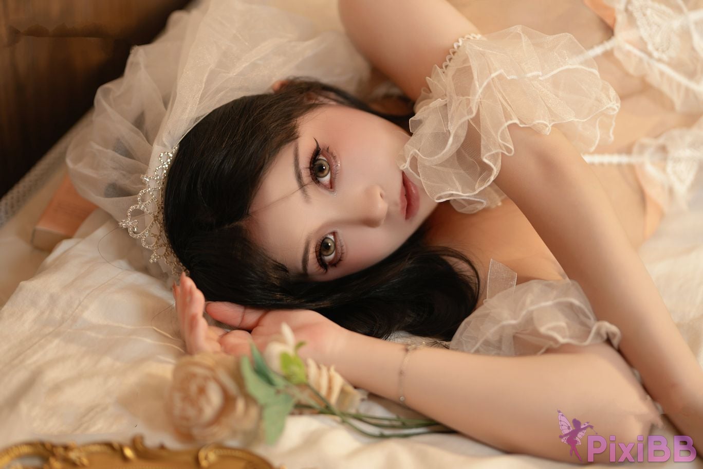 Cosplayer Bangni Bonnie white flower wedding PixiBB.COM 051