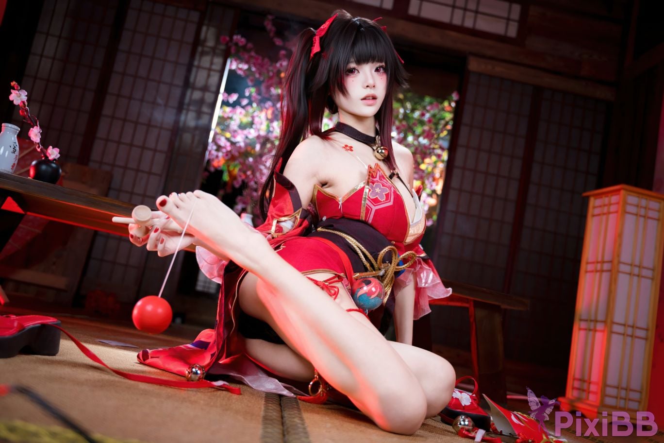 Cosplayer Jiuqi Meow firework PixiBB.COM 009