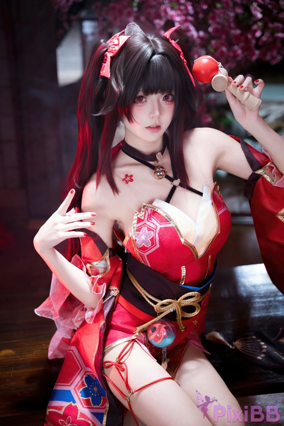 Cosplayer Jiuqi Meow firework PixiBB.COM 015