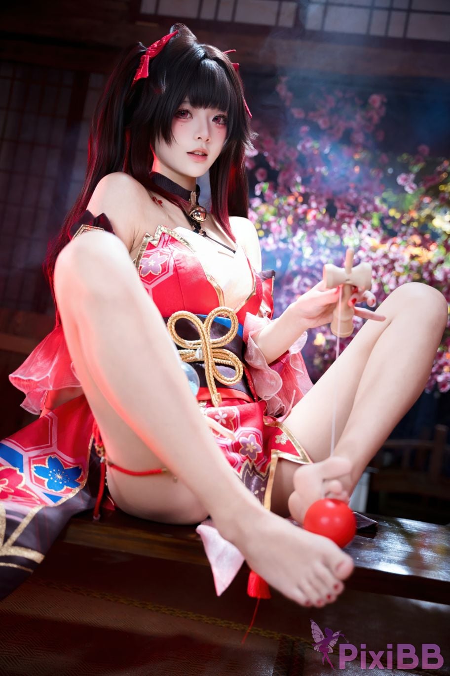 Cosplayer Jiuqi Meow firework PixiBB.COM 016