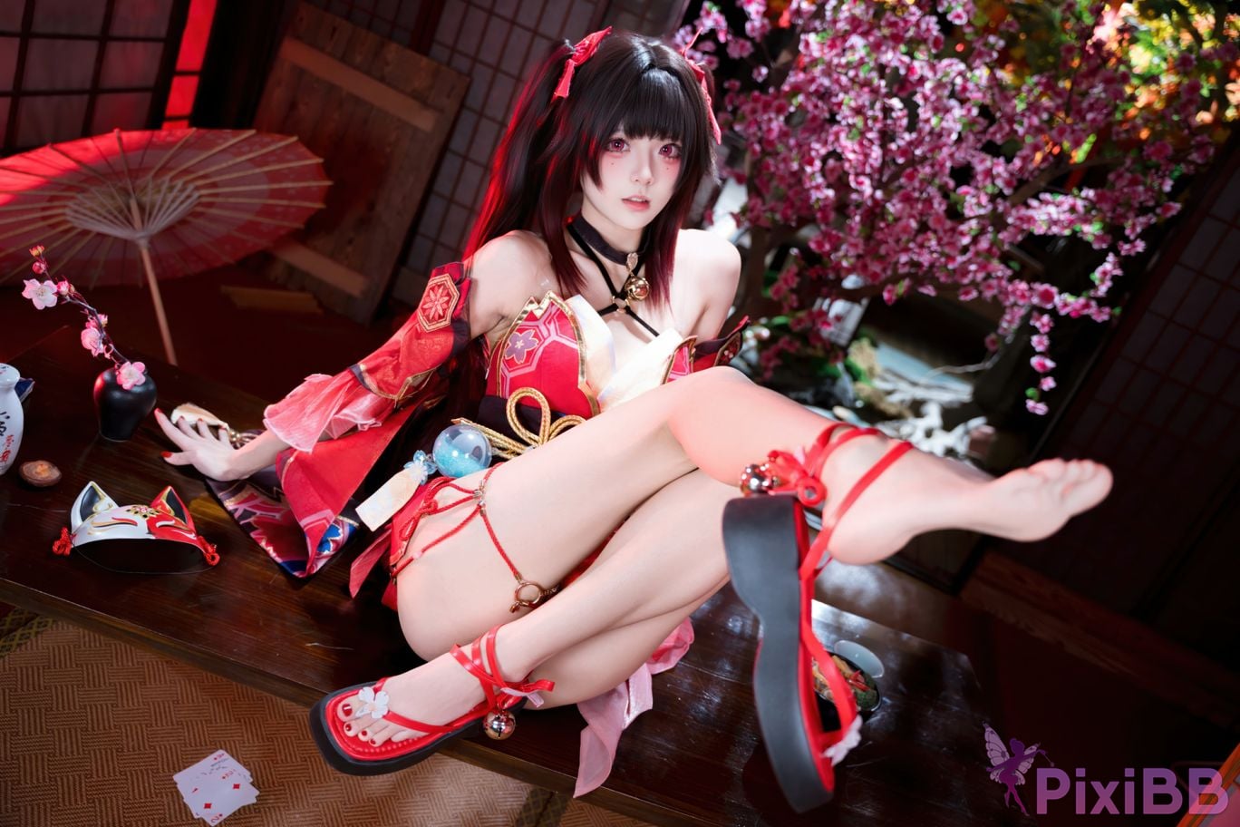 Cosplayer Jiuqi Meow firework PixiBB.COM 021