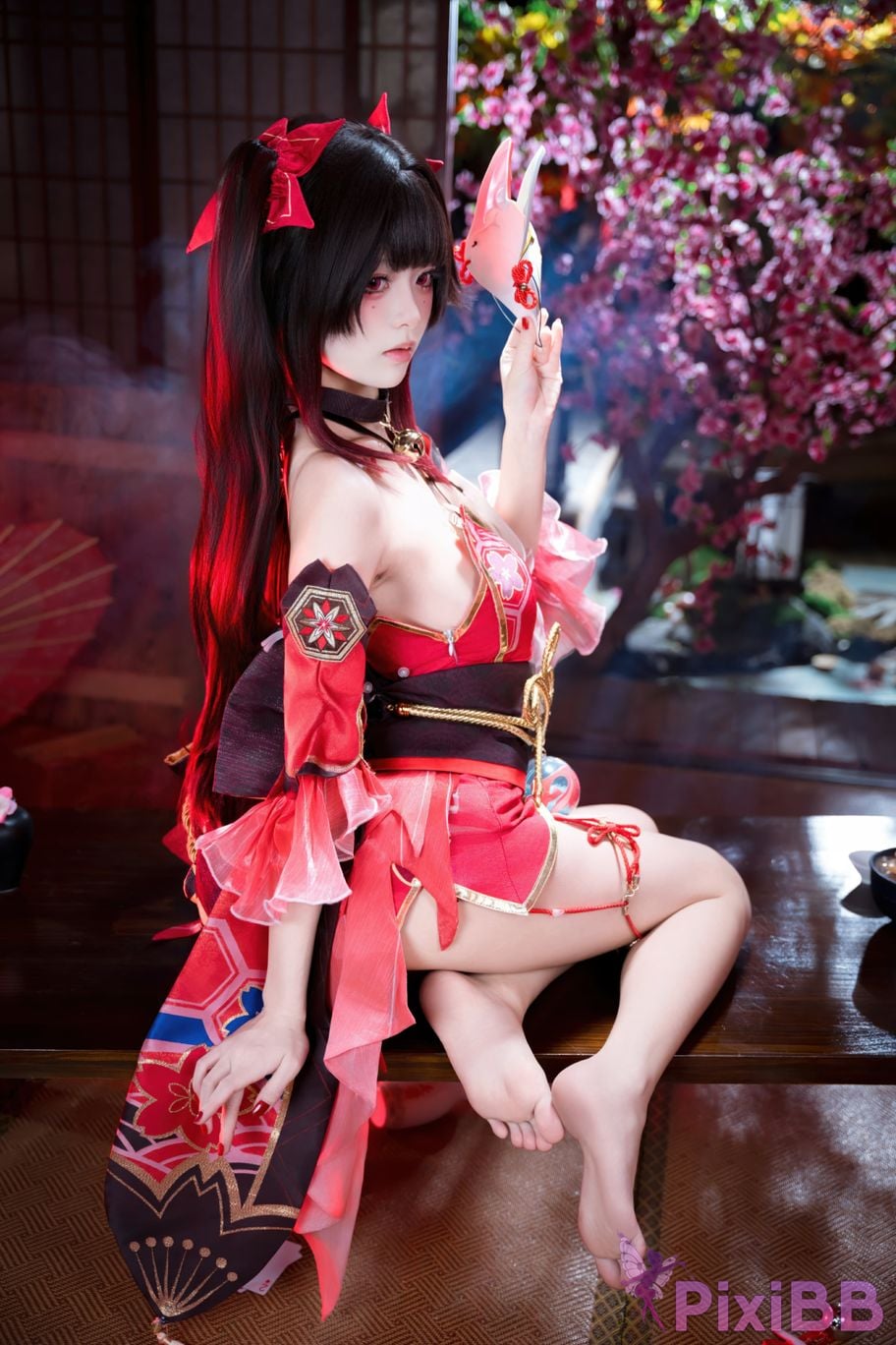 Cosplayer Jiuqi Meow firework PixiBB.COM 025