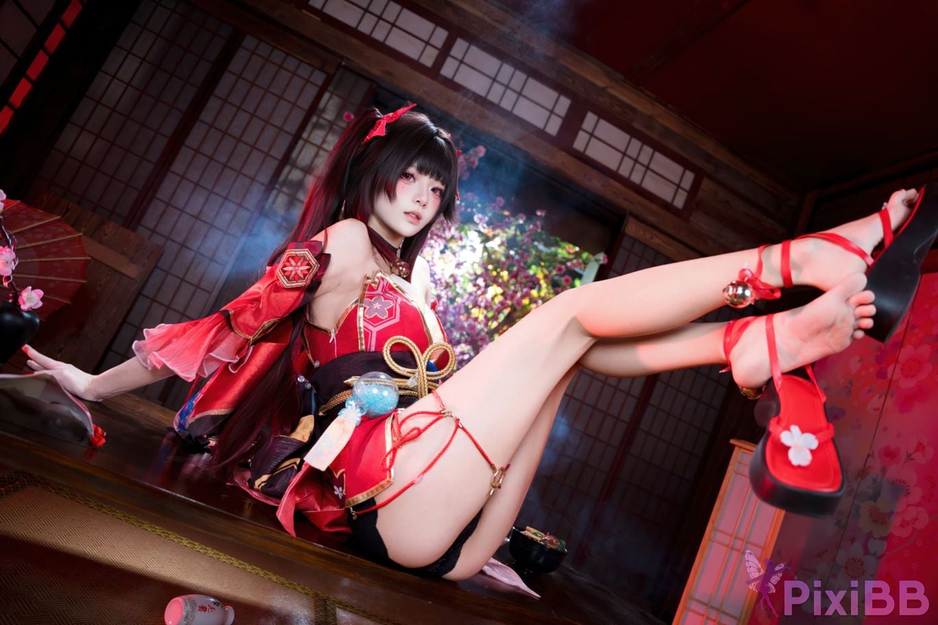 Cosplayer Jiuqi Meow firework PixiBB.COM 028