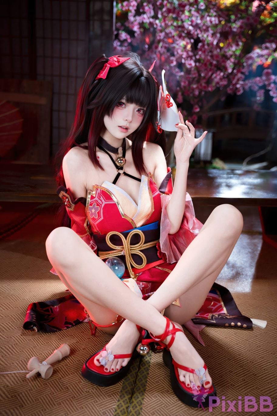 Cosplayer Jiuqi Meow firework PixiBB.COM 041