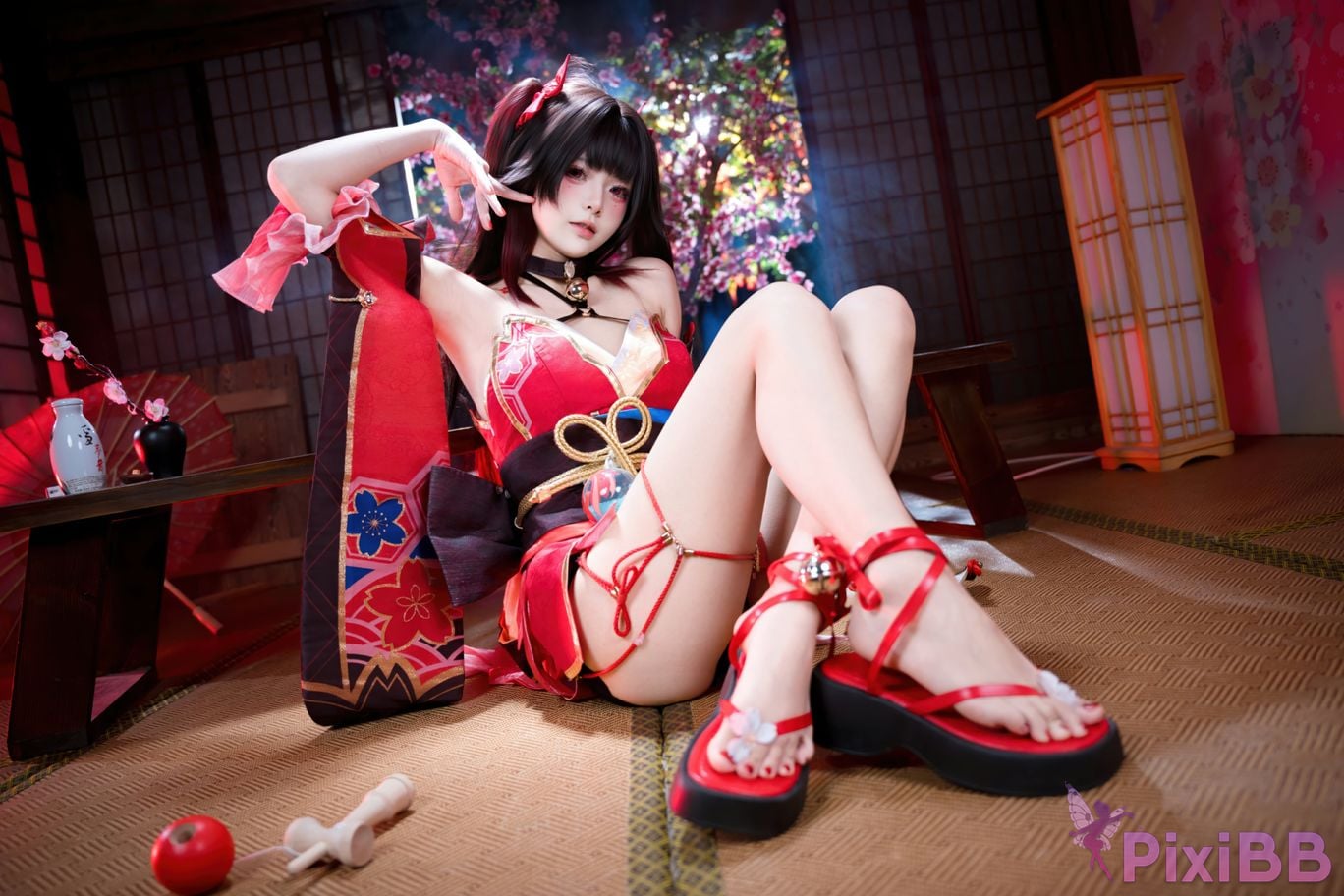 Cosplayer Jiuqi Meow firework PixiBB.COM 042
