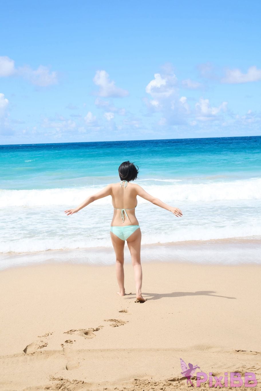 Japanese Idol Ina Enohara Ena 1st photo book Inaism All unreleased edition PixiBB.COM 012